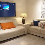 Spinola Court With Pool And Close To St Julians Center 아파트