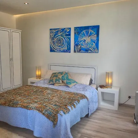 Spinola Court With Pool And Close To St Julians Center Apartament