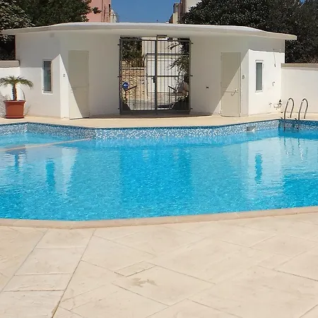 Spinola Court With Pool And Close To Beach St Julians Center * Saint Julian's