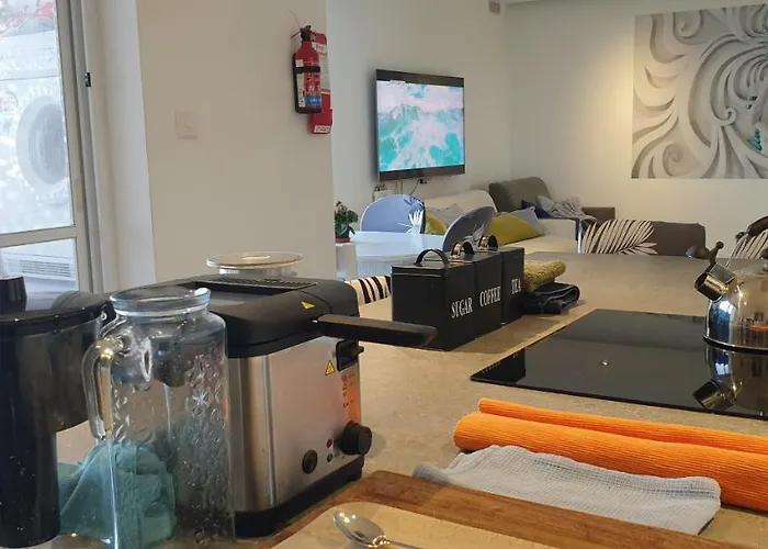 Spinola Court With Pool And Close To St Julians Center Saint Julian's