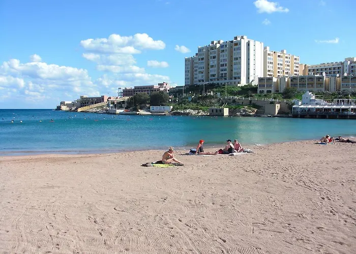 Spinola Court With Pool And Close To St Julians Center Lejlighed